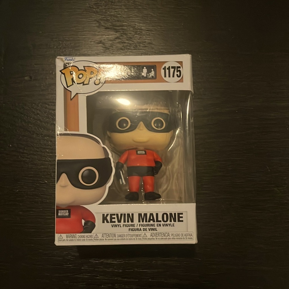 average size funko pop if kevin malone from the office series;Funko number 1175.